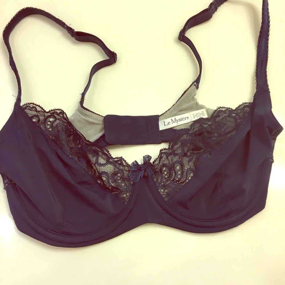 Le Mystere Size 32DD (32E) Lace unlined Demi Bra